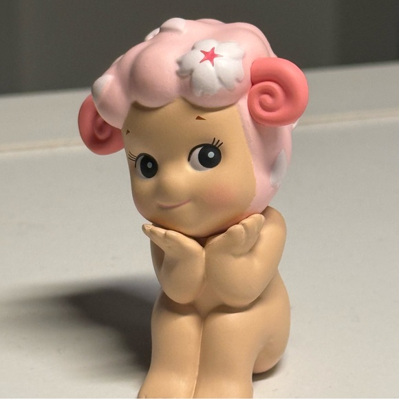 AUTHENTIC SONNY ANGEL CHERRY BLOSSOM HANAMI EDITION SHEEP - Picture 8 of 10